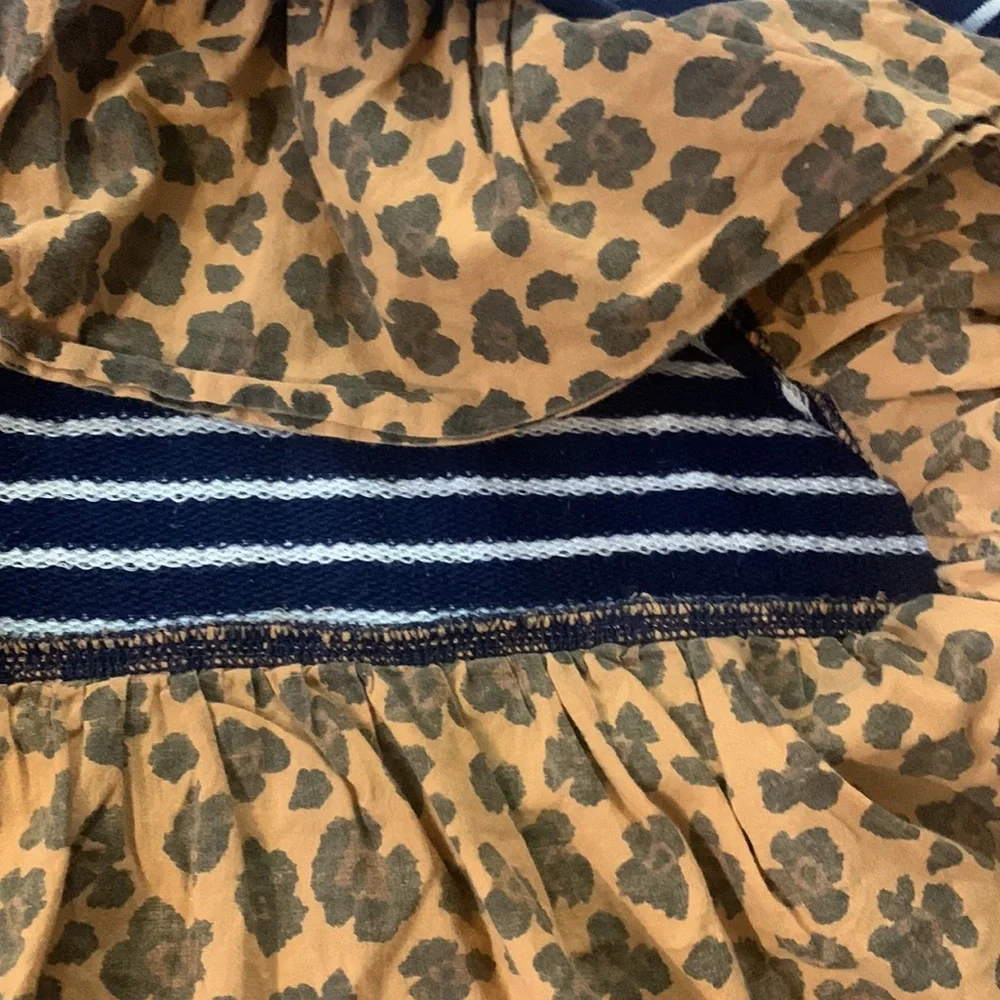 Tucker + Tate Pullover Top Hoodie with Ears Blue White 8 Stripes Animal Print